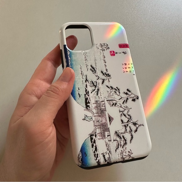 Iphone 11 Case with Japanese art Benzaiten Shrine white blue pink - Picture 6 of 6